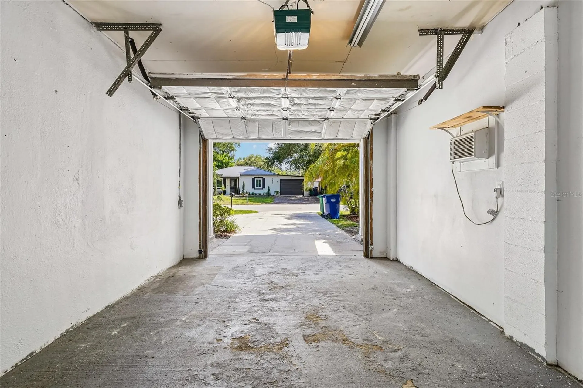 3924 W Bay View Avenue Tampa FL 33611