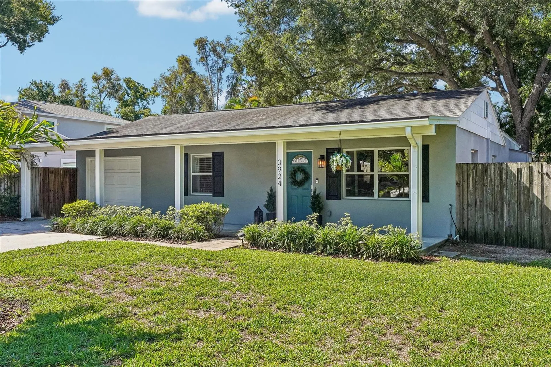 3924 W Bay View Avenue Tampa FL 33611