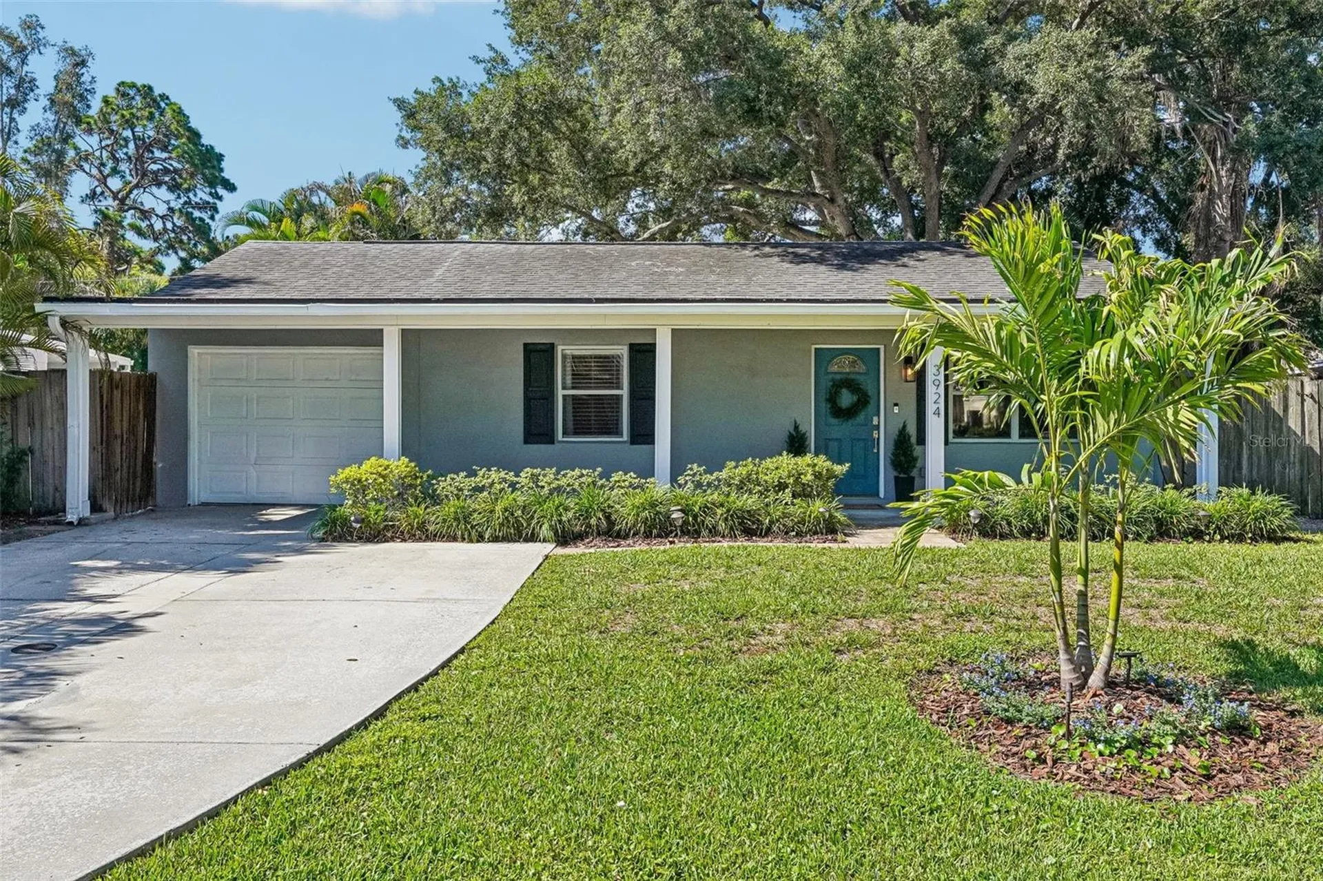 3924 W Bay View Avenue Tampa FL 33611