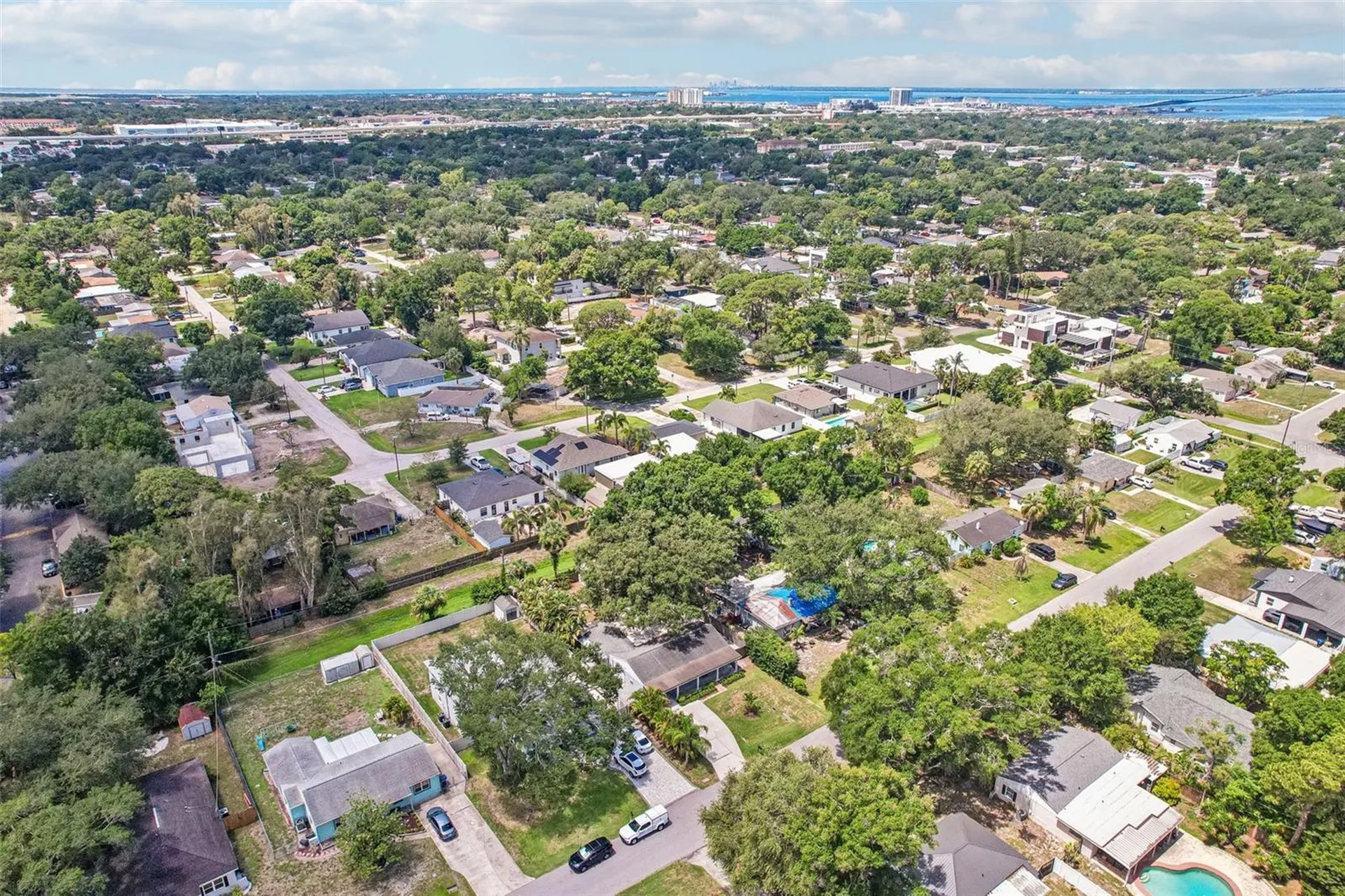 3924 W Bay View Avenue Tampa FL 33611