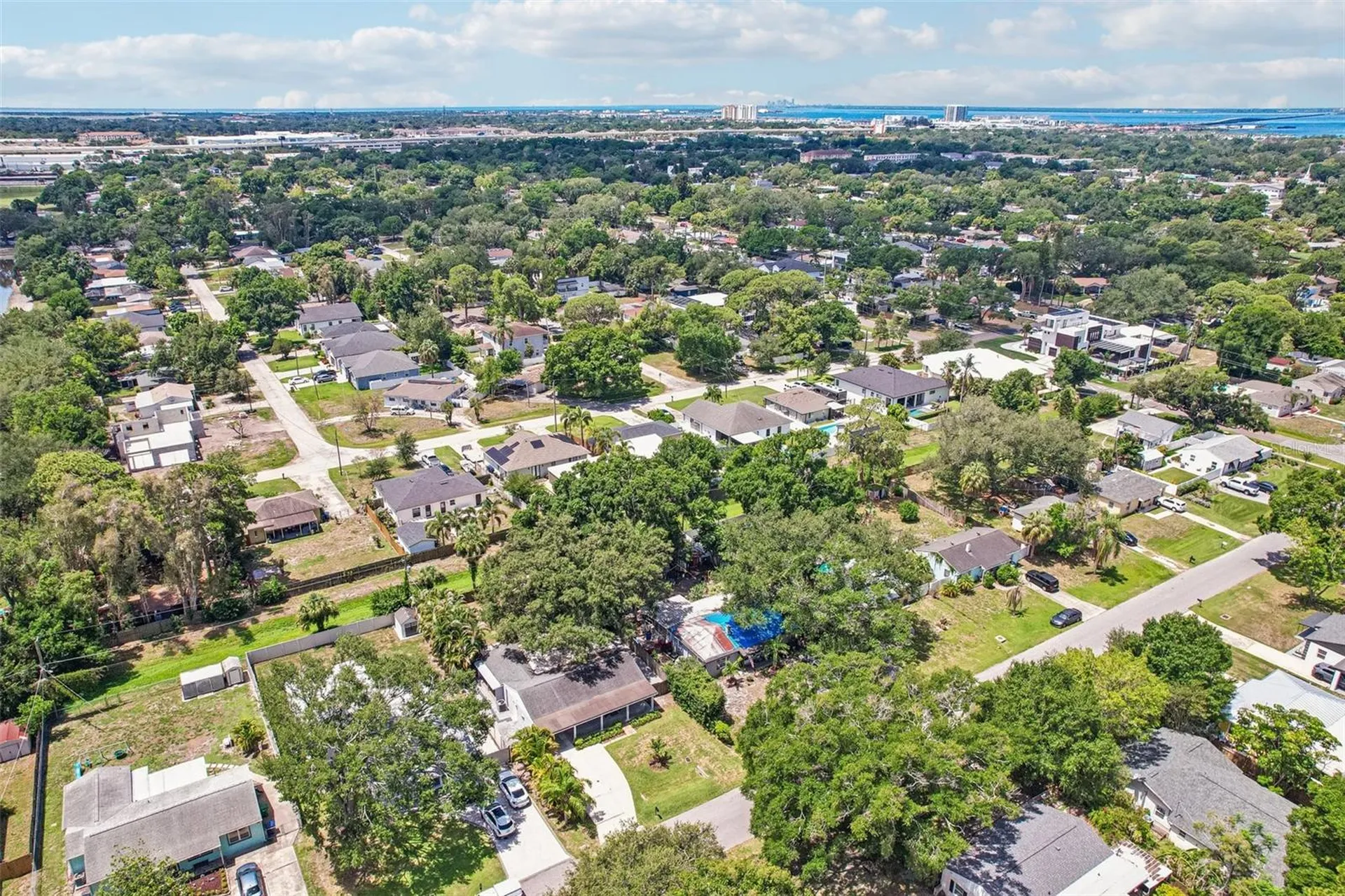 3924 W Bay View Avenue Tampa FL 33611
