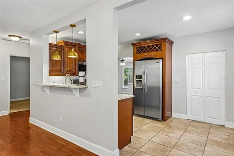3924 W Bay View Avenue Tampa FL 33611