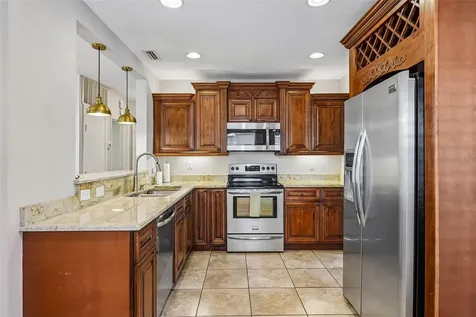 3924 W Bay View Avenue Tampa FL 33611