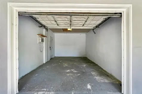 3924 W Bay View Avenue Tampa FL 33611