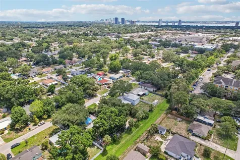 3924 W Bay View Avenue Tampa FL 33611