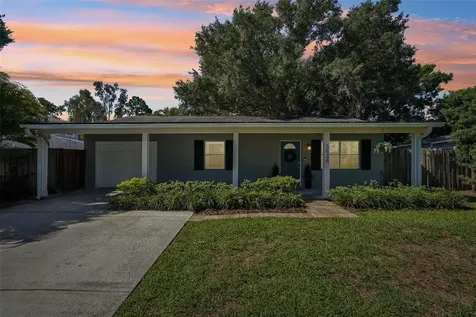 3924 W Bay View Avenue Tampa FL 33611