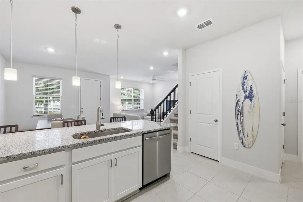 6917 Five Oaks Drive Harmony FL 34773