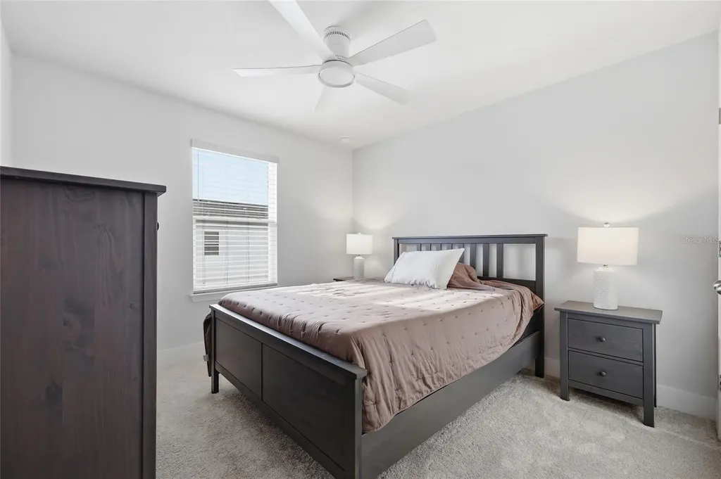 6917 Five Oaks Drive Harmony FL 34773
