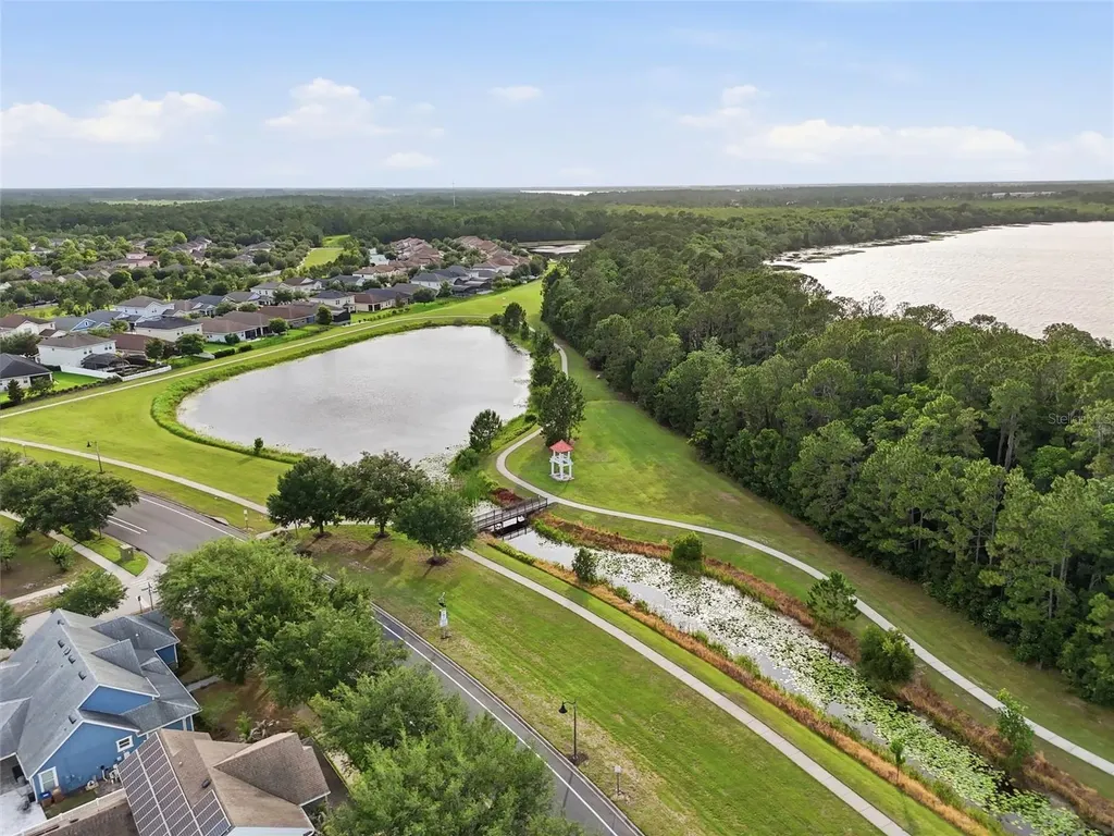 6917 Five Oaks Drive Harmony FL 34773