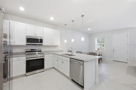 6917 Five Oaks Drive Harmony FL 34773