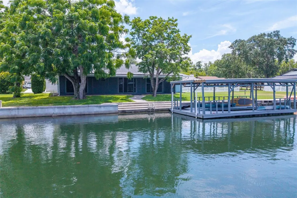 1218 SE 5th Avenue Crystal River FL 34429