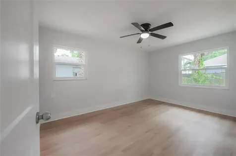 1911 W Cherry Street Tampa FL 33607