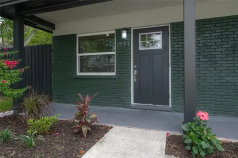 1911 W Cherry Street Tampa FL 33607