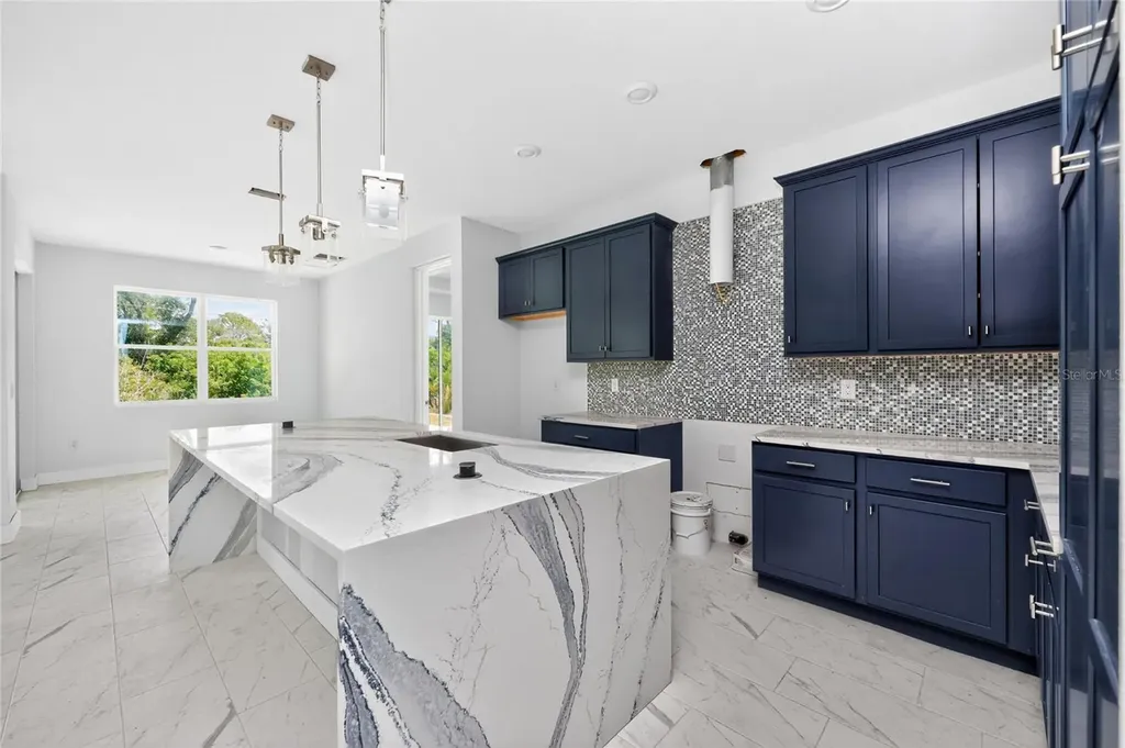9024 Evelyn Road Englewood FL 34224