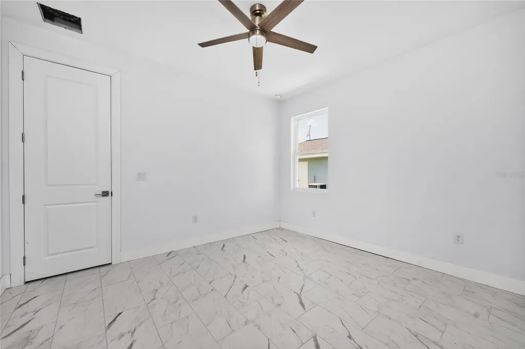 9024 Evelyn Road Englewood FL 34224