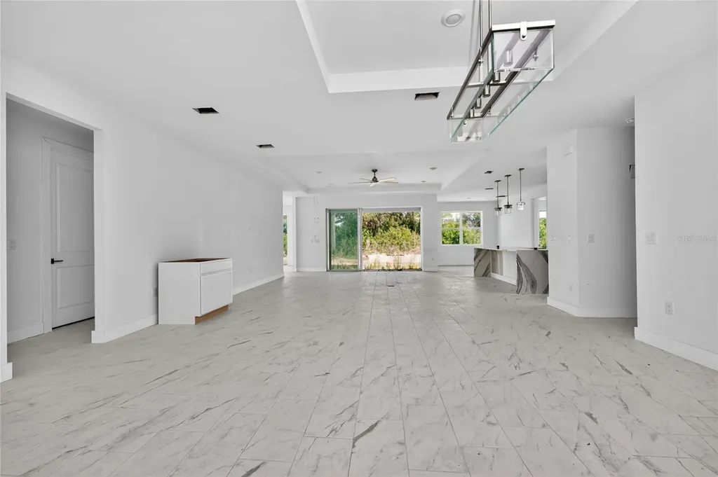 9024 Evelyn Road Englewood FL 34224