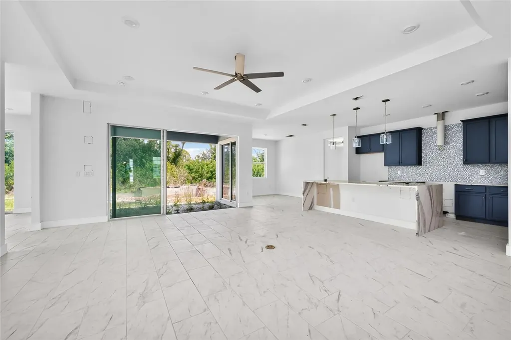 9024 Evelyn Road Englewood FL 34224