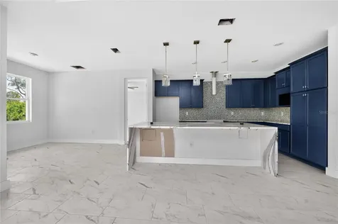 9024 Evelyn Road Englewood FL 34224