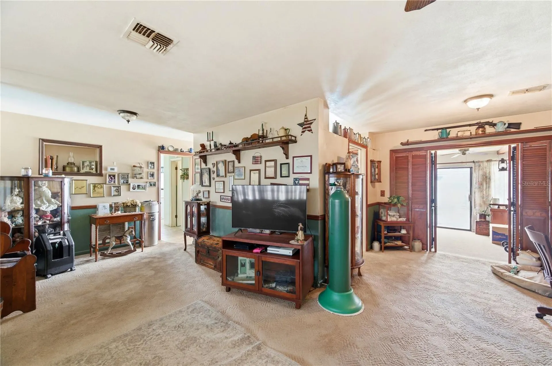 13817 Dominica Drive Seminole FL 33776
