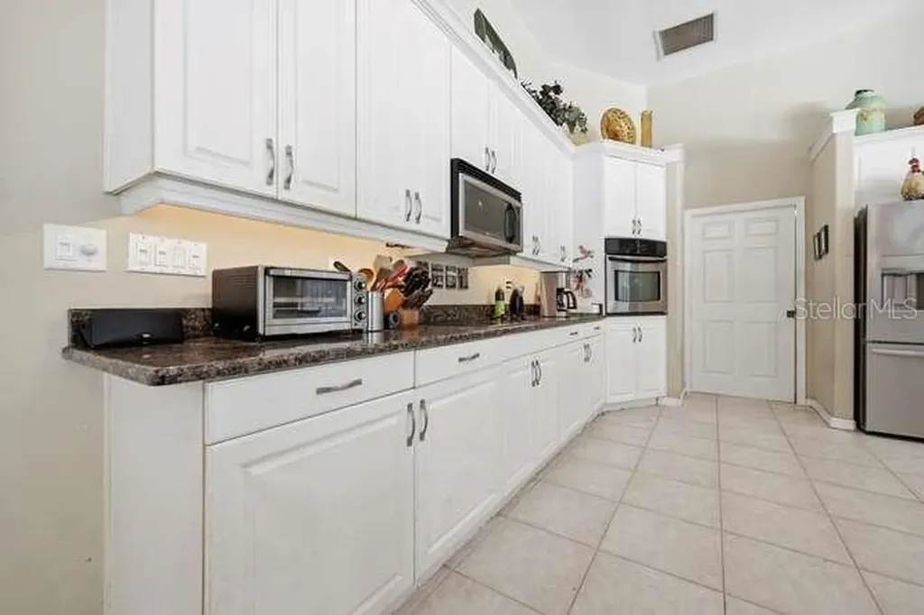 4208 SW 96th Drive Gainesville FL 32608