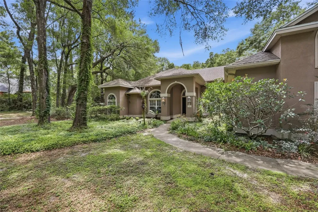 4208 SW 96th Drive Gainesville FL 32608