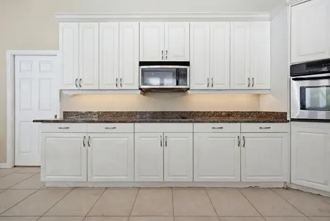 4208 SW 96th Drive Gainesville FL 32608