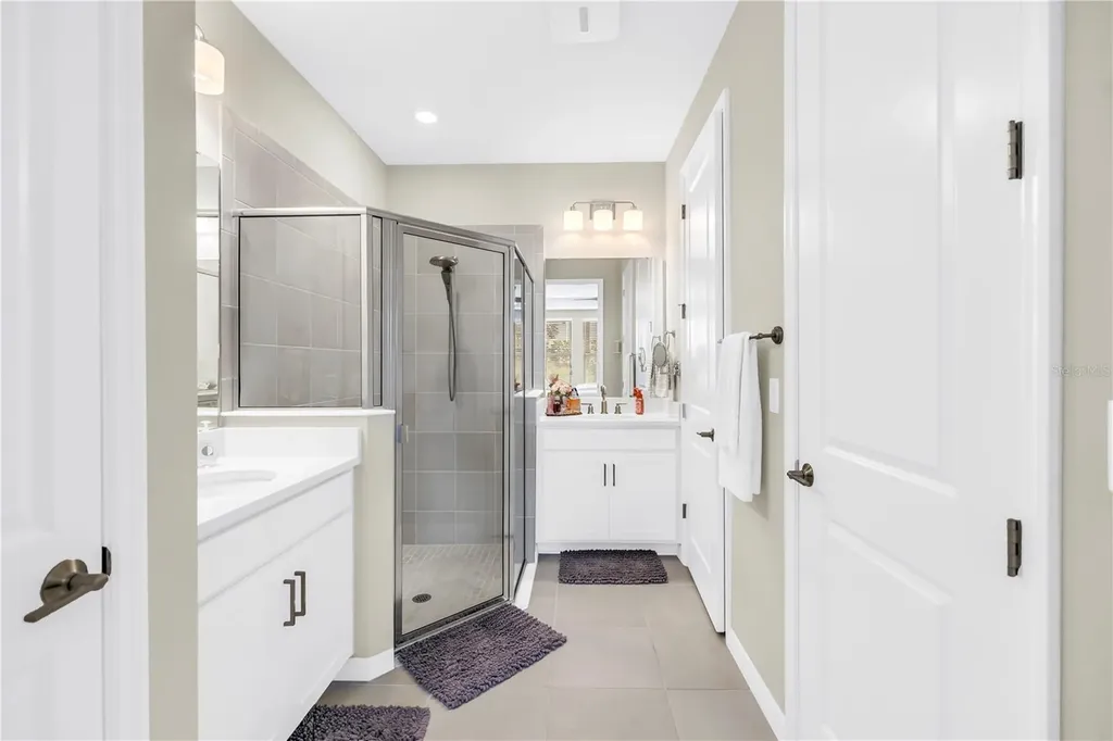 9240 Tequila Sunrise Drive Sarasota FL 34241