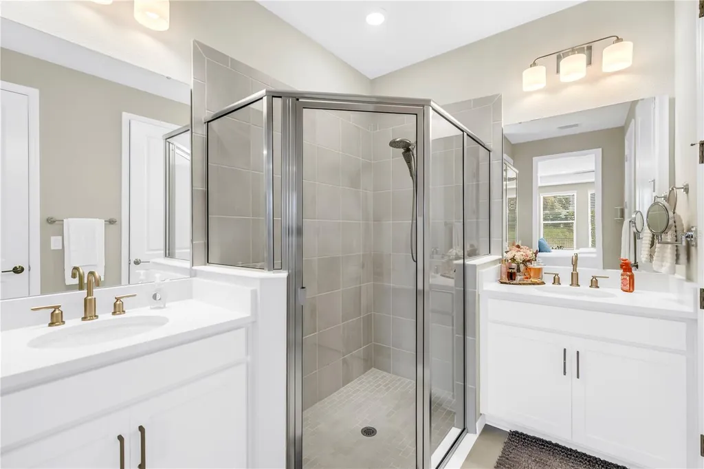 9240 Tequila Sunrise Drive Sarasota FL 34241