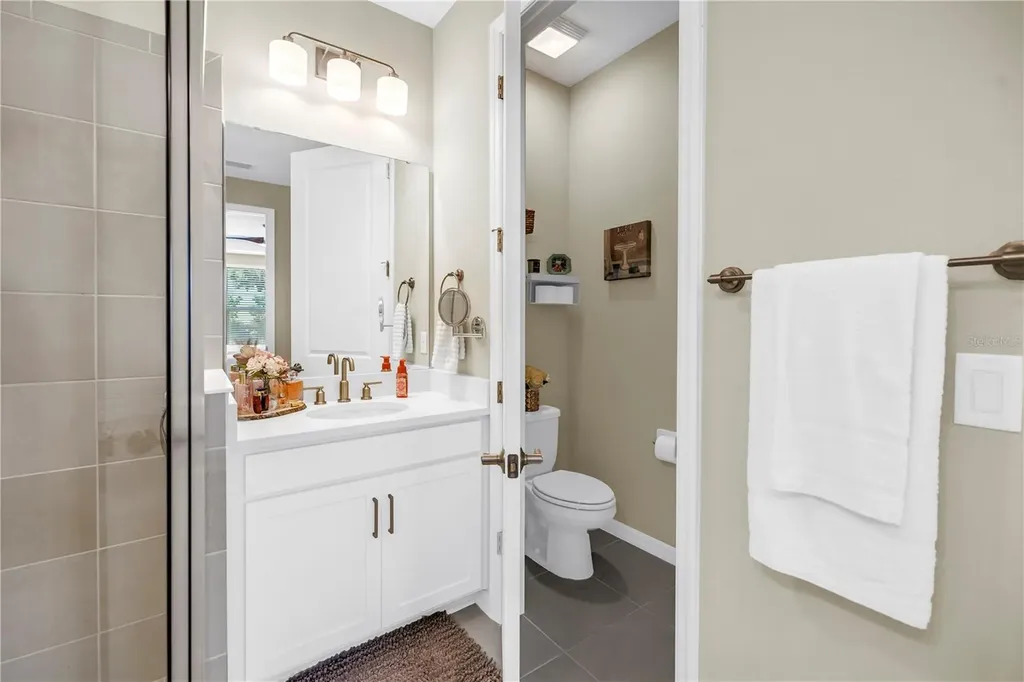 9240 Tequila Sunrise Drive Sarasota FL 34241