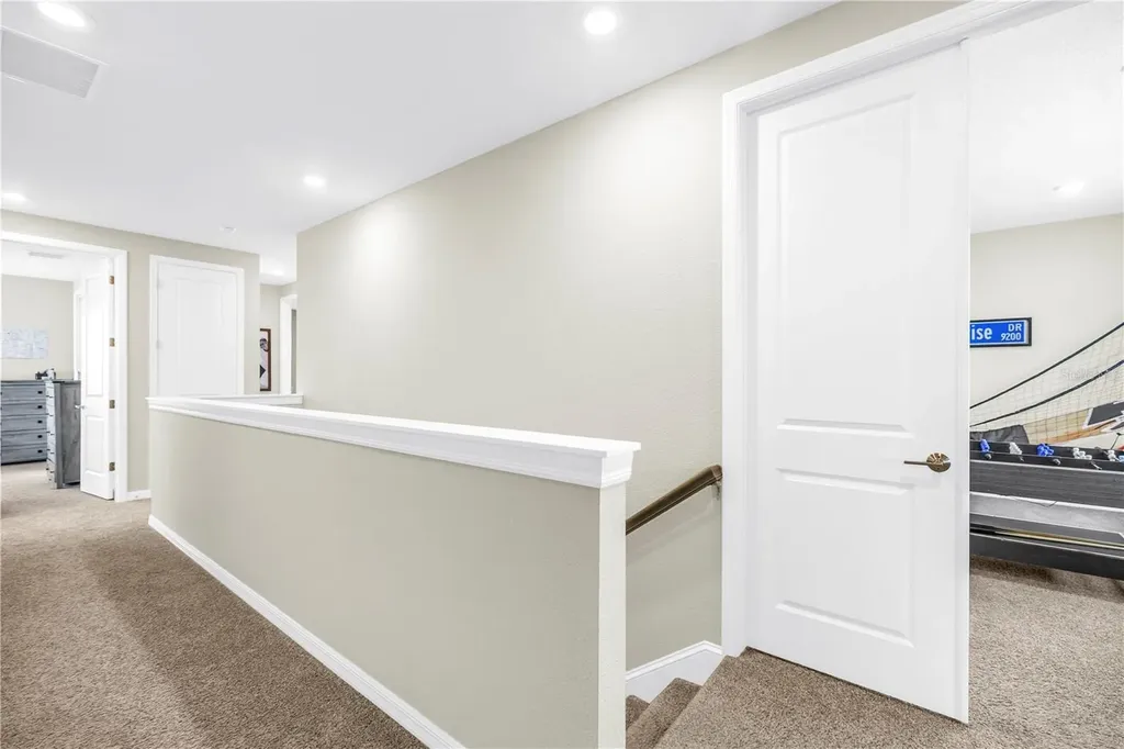 9240 Tequila Sunrise Drive Sarasota FL 34241
