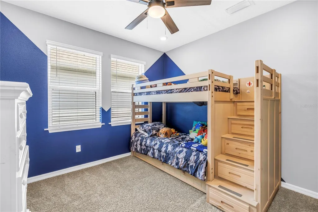 9240 Tequila Sunrise Drive Sarasota FL 34241