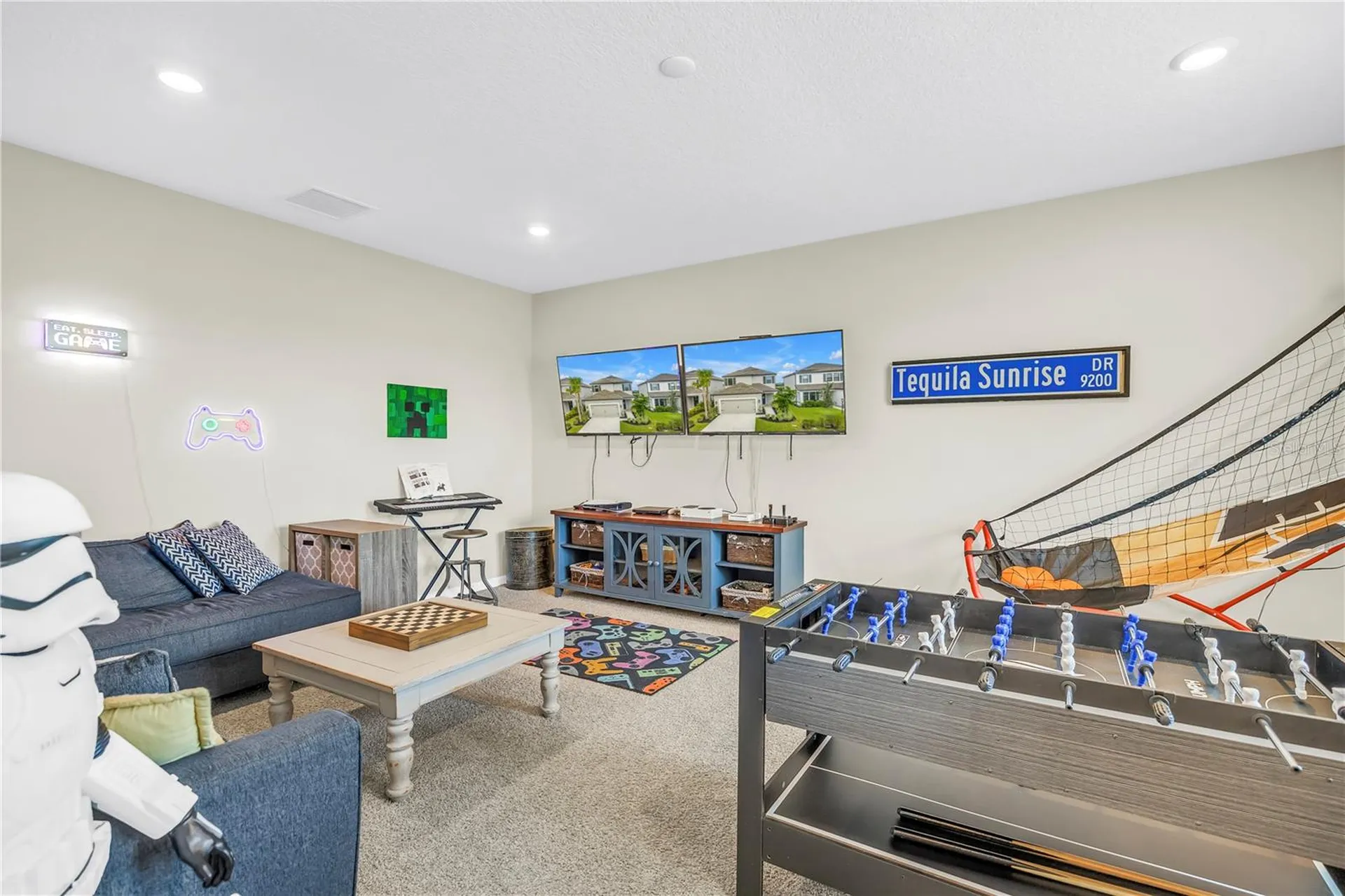 9240 Tequila Sunrise Drive Sarasota FL 34241