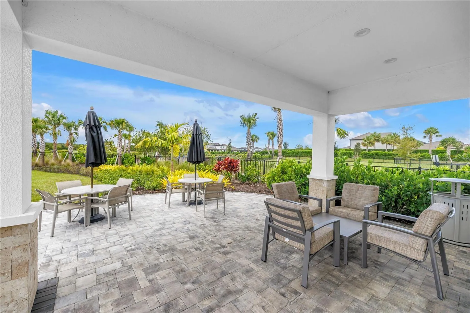 9240 Tequila Sunrise Drive Sarasota FL 34241