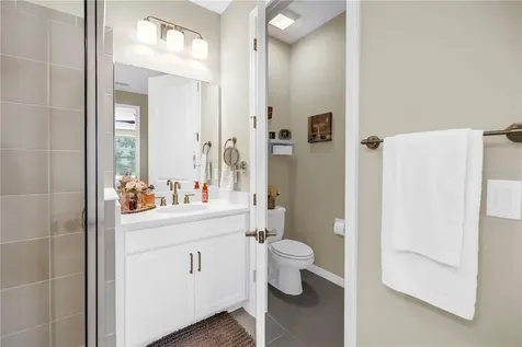 9240 Tequila Sunrise Drive Sarasota FL 34241