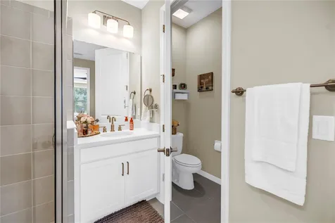 9240 Tequila Sunrise Drive Sarasota FL 34241