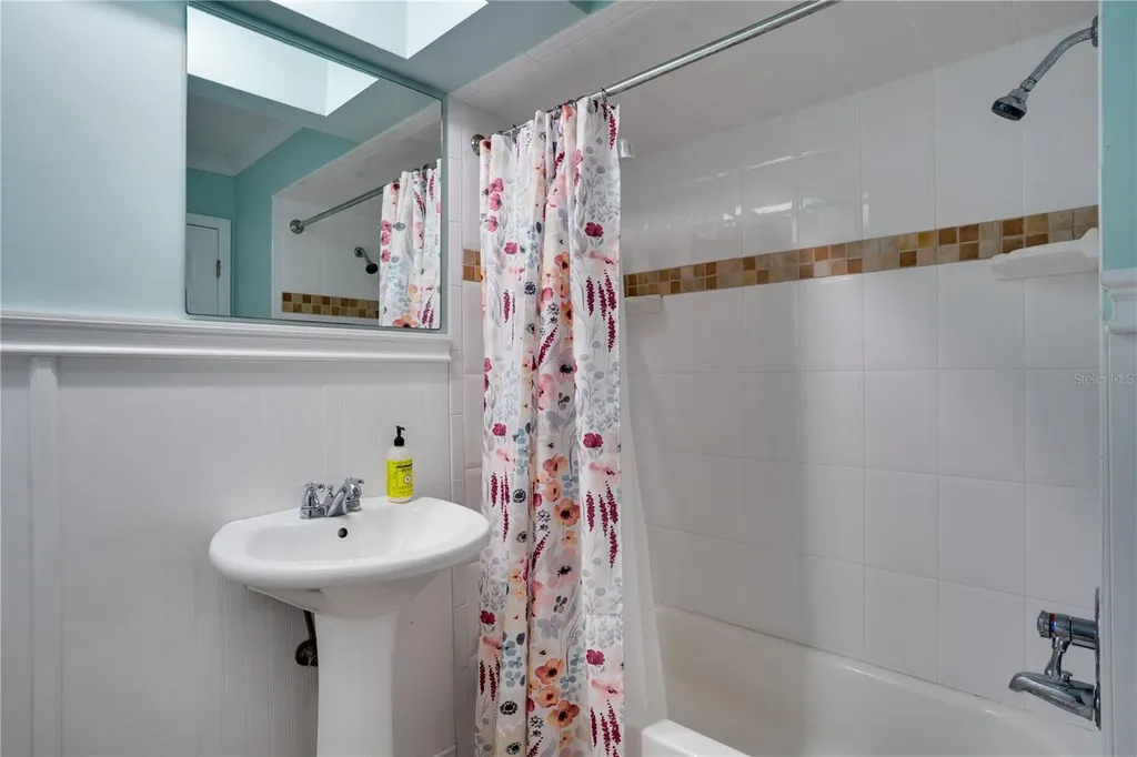 301 Palm Drive Largo FL 33770