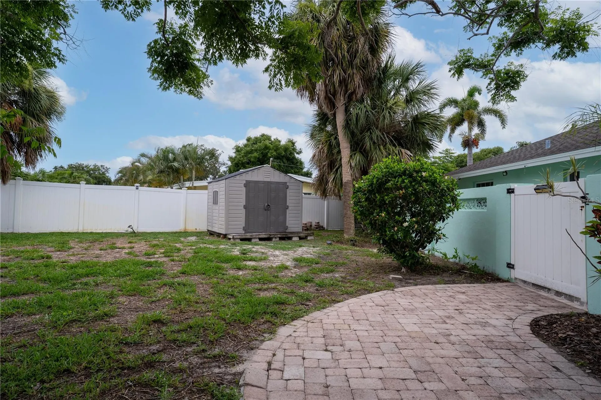 301 Palm Drive Largo FL 33770