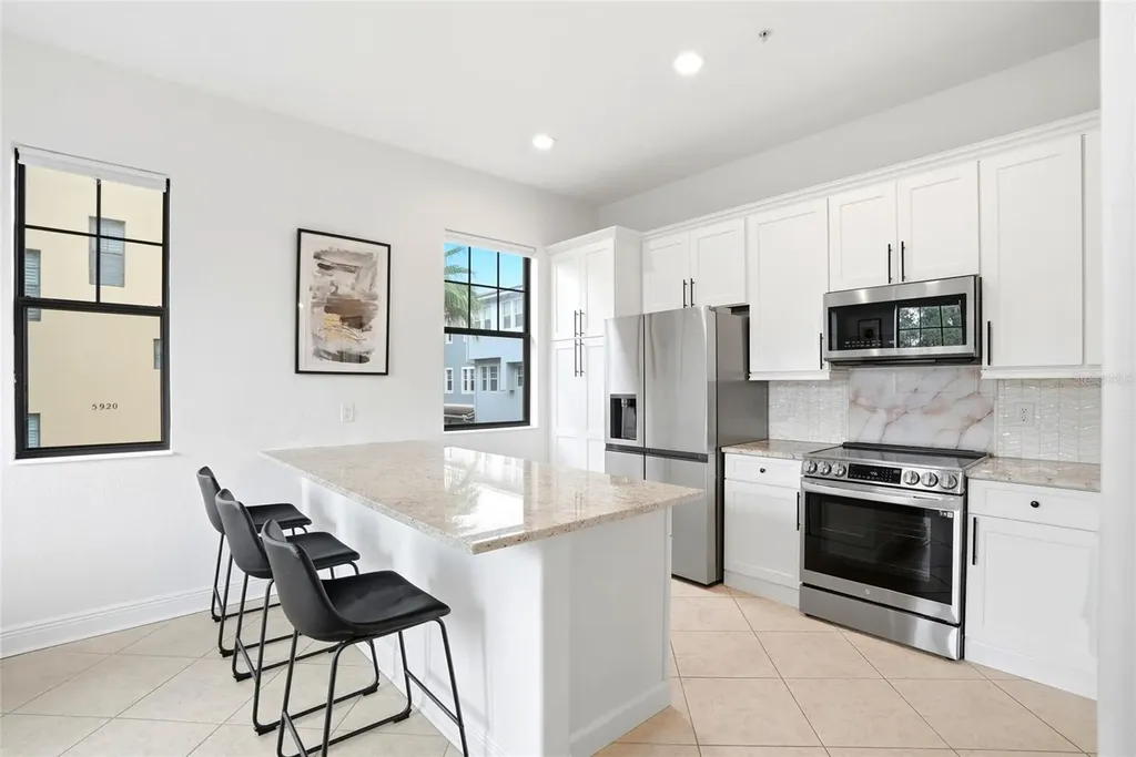 4815 Yacht Club Drive Tampa FL 33616