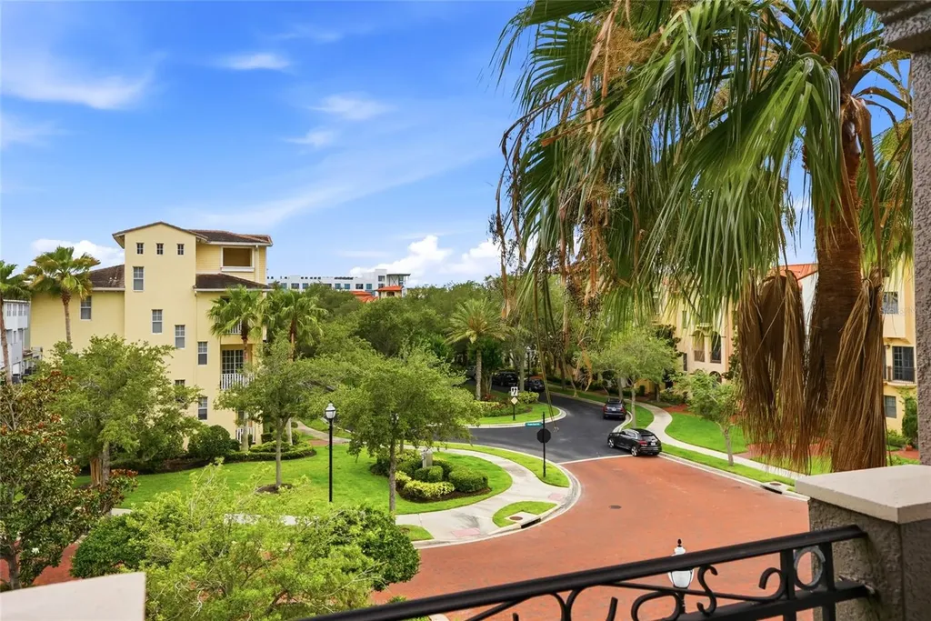 4815 Yacht Club Drive Tampa FL 33616