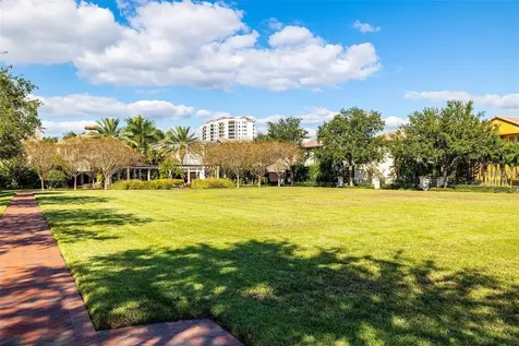 4815 Yacht Club Drive Tampa FL 33616