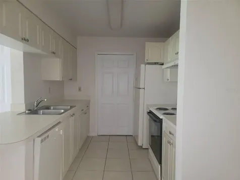 2550 N Alafaya Trail Orlando FL 32826