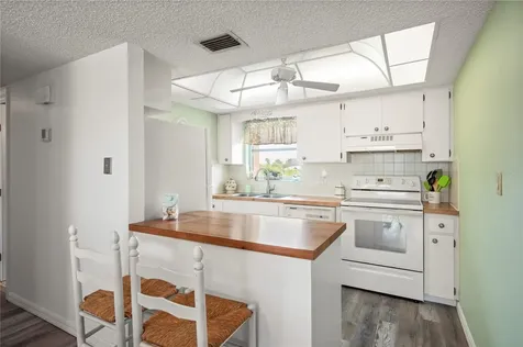 1080 Bal Harbor Boulevard Punta Gorda FL 33950