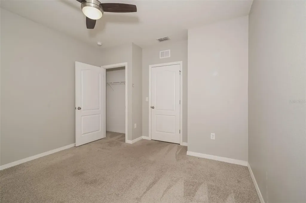 345 Summershore Drive Auburndale FL 33823