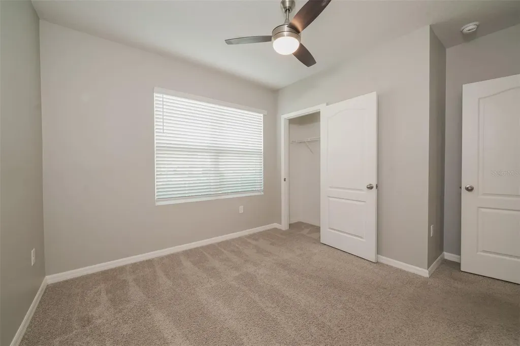 345 Summershore Drive Auburndale FL 33823