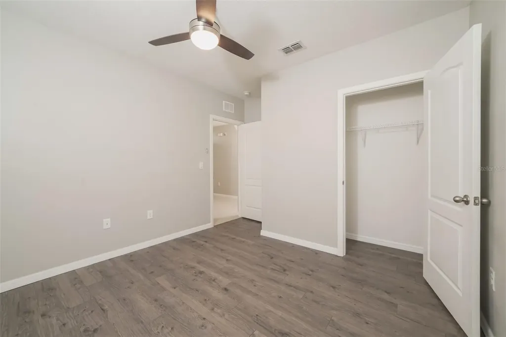 345 Summershore Drive Auburndale FL 33823