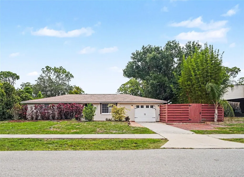 2111 Fairfield Avenue Sarasota FL 34232
