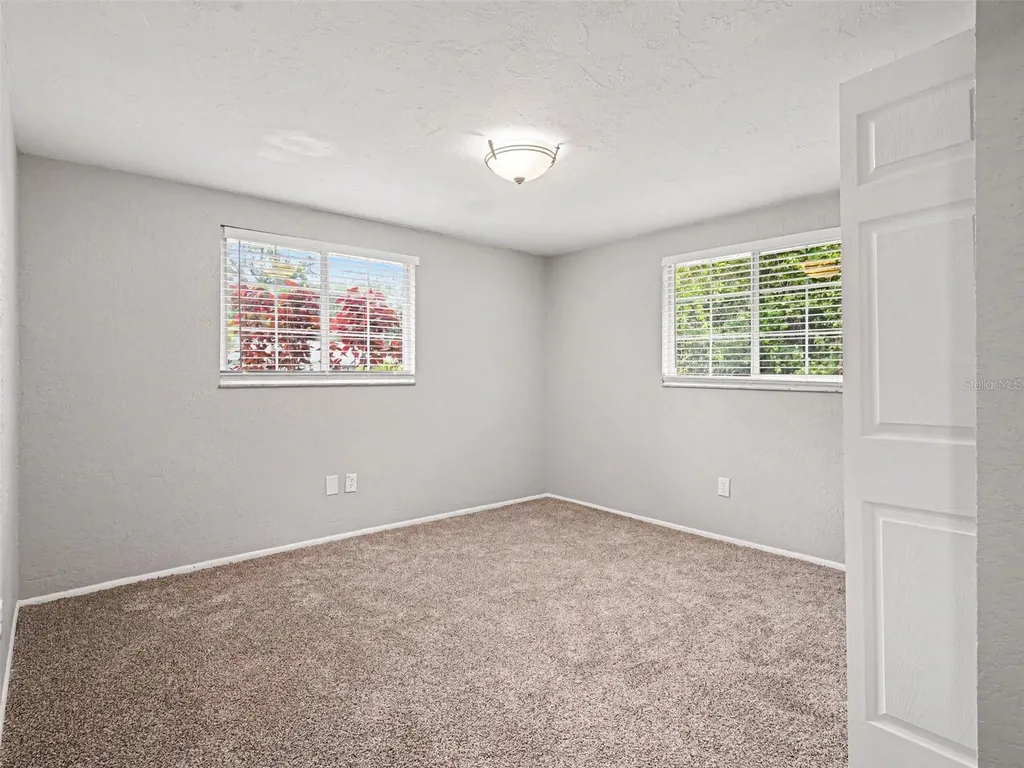 2111 Fairfield Avenue Sarasota FL 34232