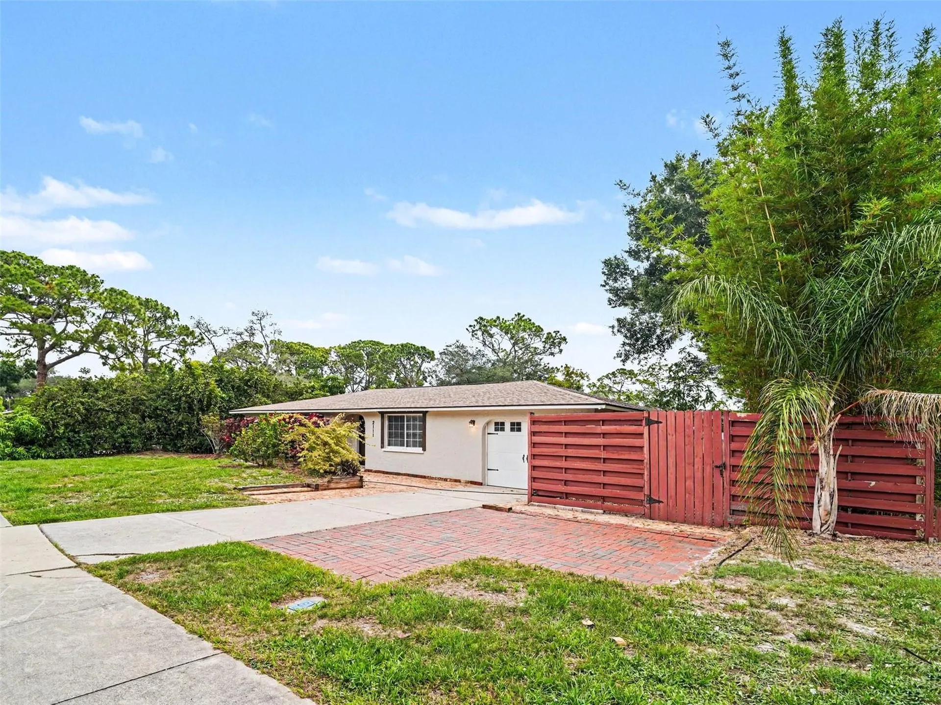 2111 Fairfield Avenue Sarasota FL 34232