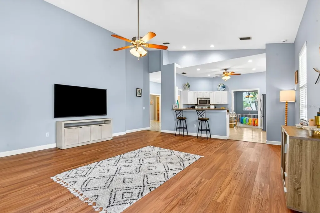 2219 18th Avenue W Bradenton FL 34205