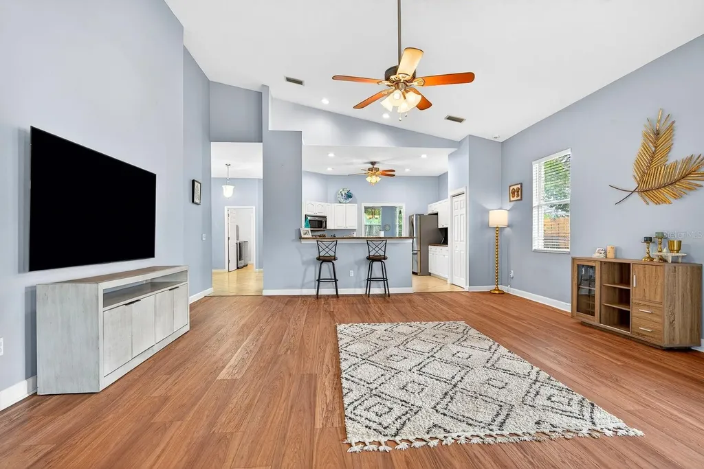 2219 18th Avenue W Bradenton FL 34205